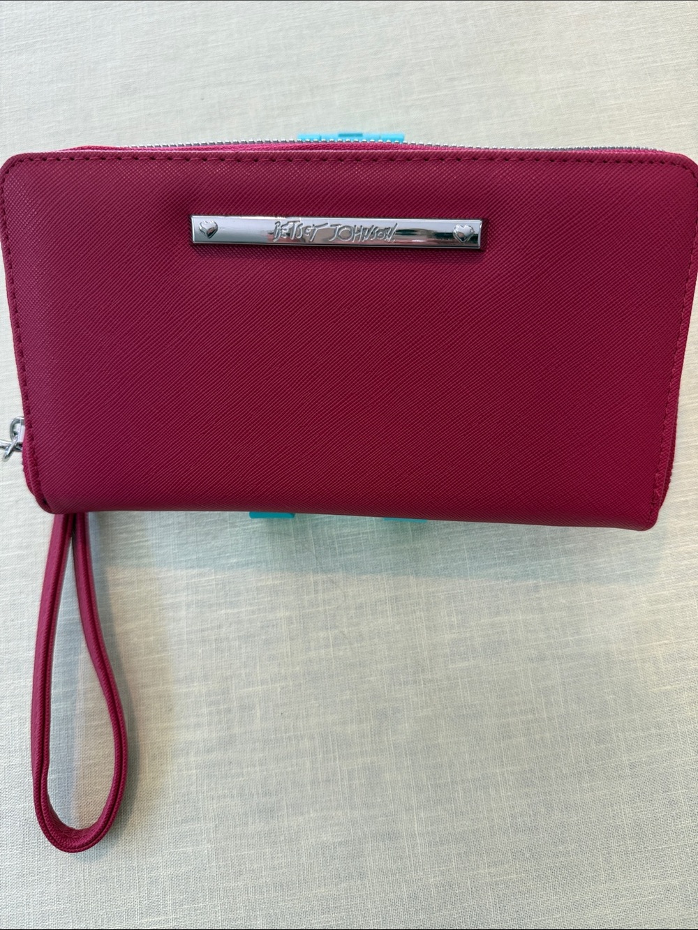 NWOTS BETSEY JOHNSON pink zipper wallet with handle